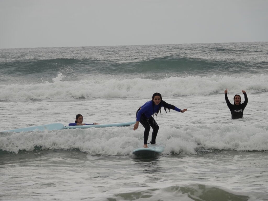 קייטנת גלישה ערב בת"א